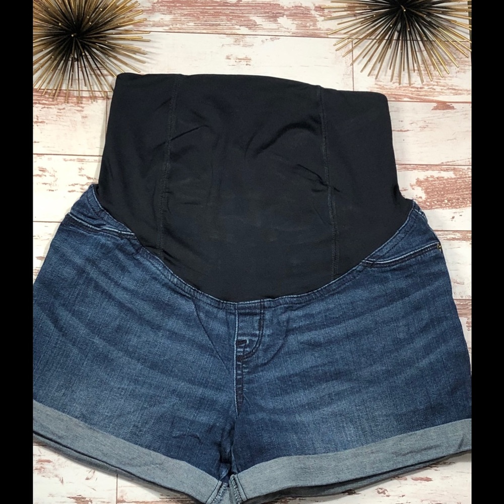 Isabel Maternity Shorts